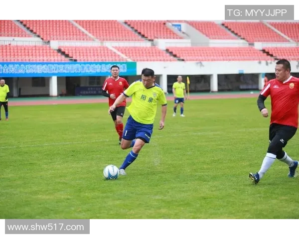 油腻足球明星排行榜揭秘他们的生活方式与场外趣事