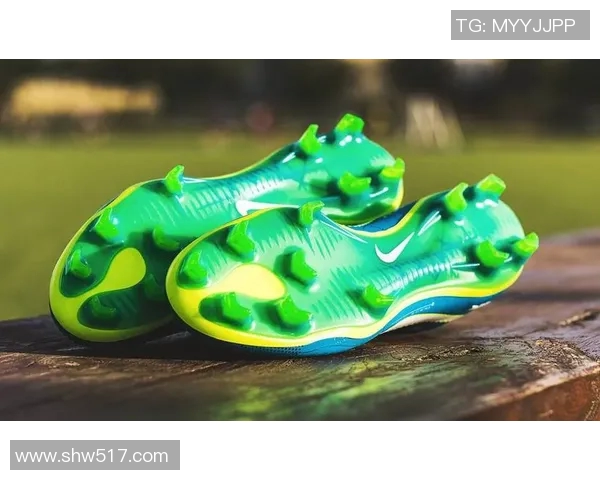 足球明星时尚秀绿色耐克运动装引领潮流风尚展现个性魅力