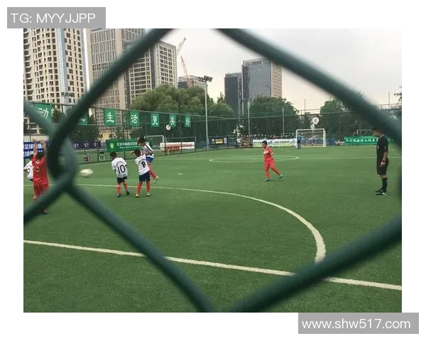 松本山雅与冈山绿的激烈对决展现足球魅力与团队精神的巅峰之战 松本山雅与冈山绿的激烈对决展现足球魅力与团队精神的巅峰之战