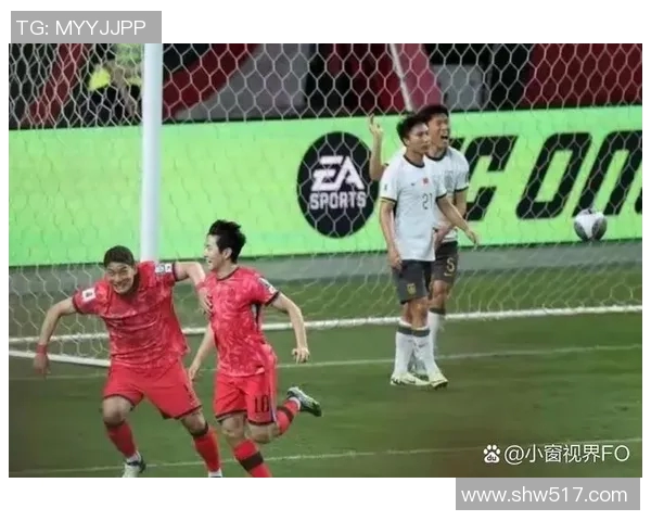 中国足球队近期赛事表现分析与未来展望探讨